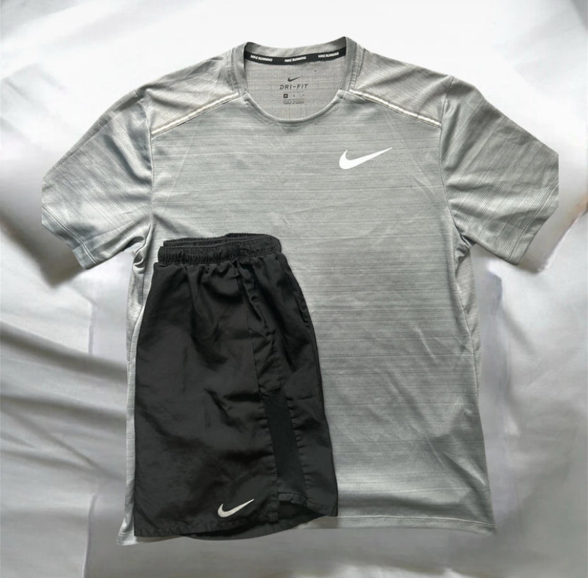 N1ke M1ller Short set